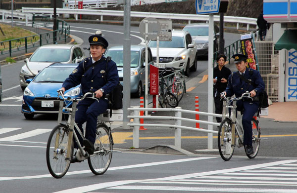 Lưu ý chạy xe trên làn đường bên trái ở Nhật Bản