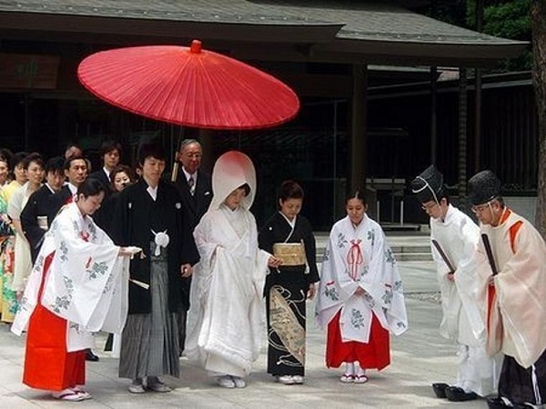 Những nghi thức trong lễ cưới truyền thống ở Nhật Bản