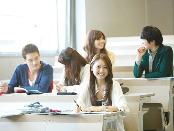 Sinh viên quốc tế có thể du học Nhật bằng tiếng Anh