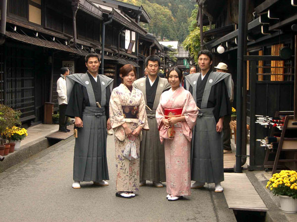 Được tìm hiểu văn hóa Nhật qua các hoạt động ngoại khóa